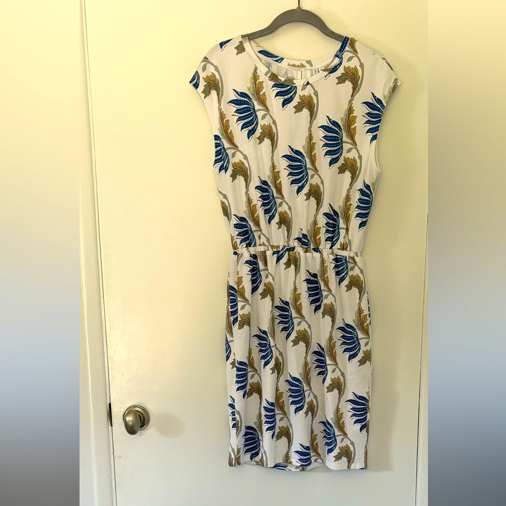 & Other Stories sleeveless dress US 6